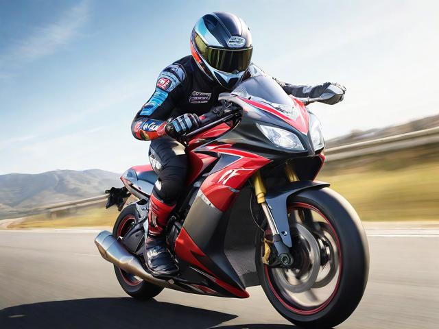 九游体育网站_ 世界盲人摩托车竞速赛，感受速度里的坚持与勇气