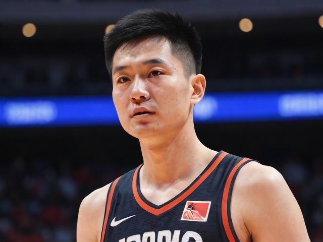 jiuyou.com_ MVP王强：关键三分锁定胜局，荣获全场最高分！，王强比赛视频