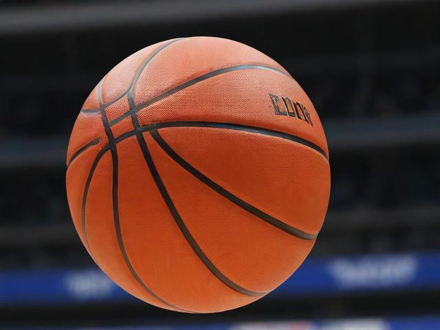 jiuyou.com_ 业内专家探讨中国篮球未来发展新路径，中国篮球未来如何发展